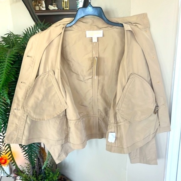 Brand New Michaels Kors Khaki Drawstring Waist Button Up Jacket Neutral Casual - Picture 12 of 16